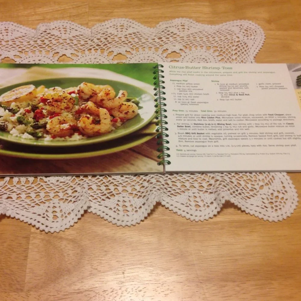 Pampered Chef Grill it Quick!  Cookbook, Recipes for easy grilling